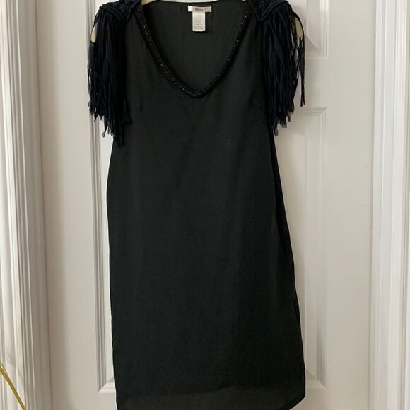 Easley Size Small beaded v neck dress with fringed shoulder detail - Picture 1 of 10